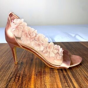 Women’s Kelly & Katie heels